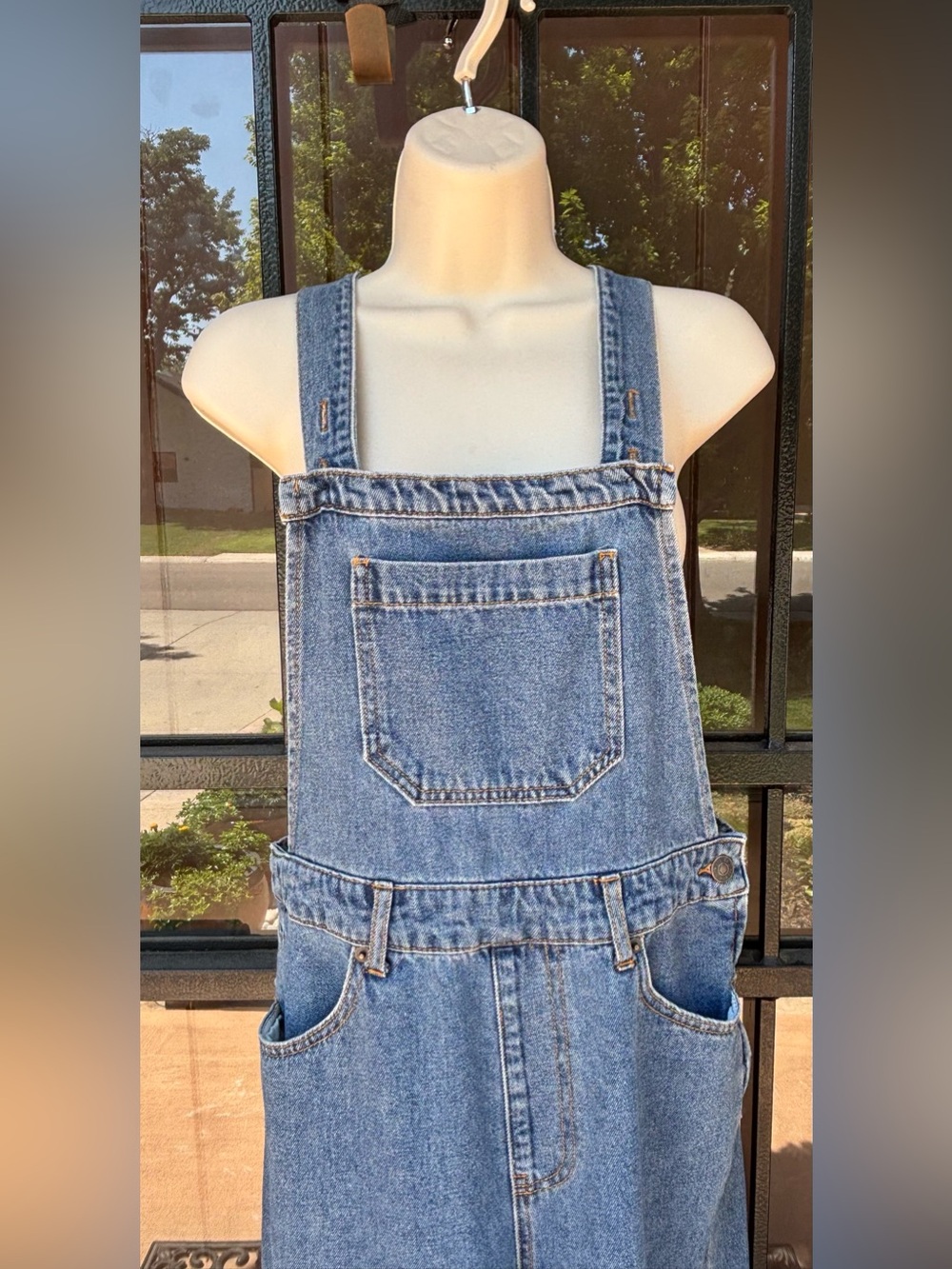 Overalls - Picture 3 of 13